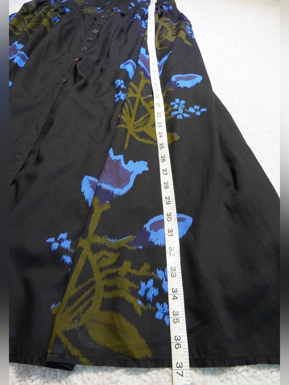 Free People Boho Black Floral Button-Front Maxi Skirt Smocked waist Size M - Picture 6 of 9